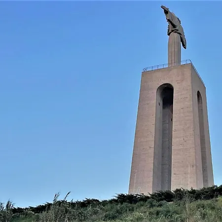 Gasthuis Ateliersurf29 Almada